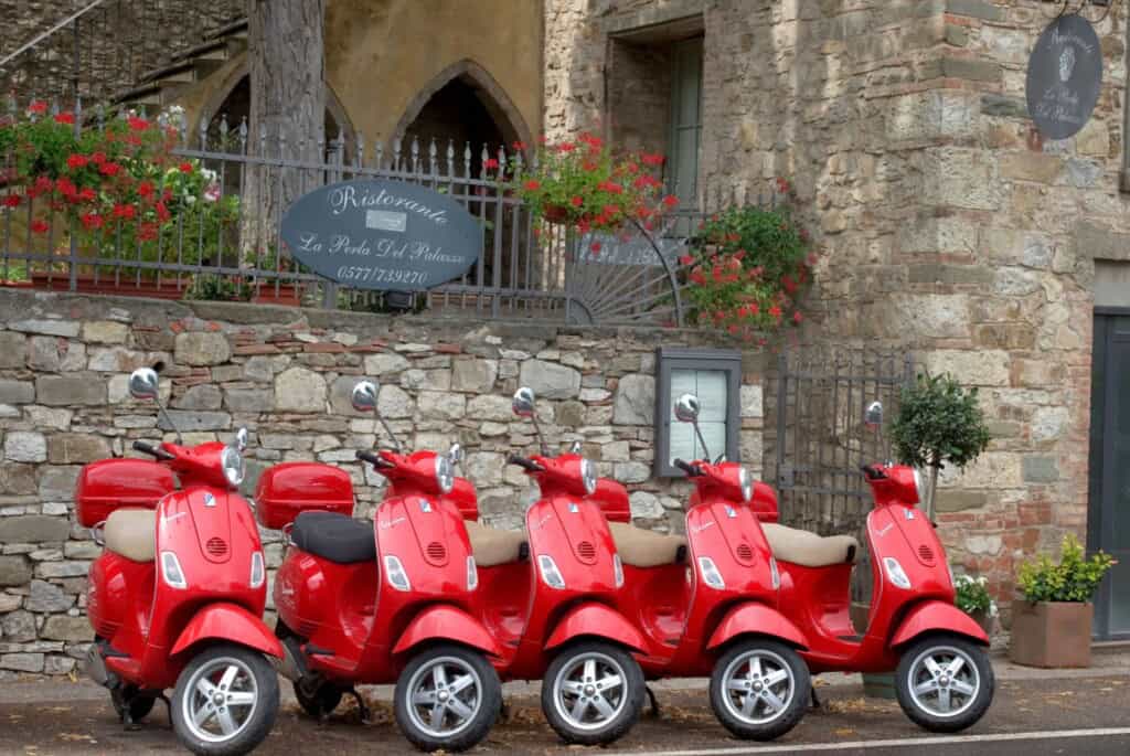 Circuit dans le Chianti en vespa ou Topolino