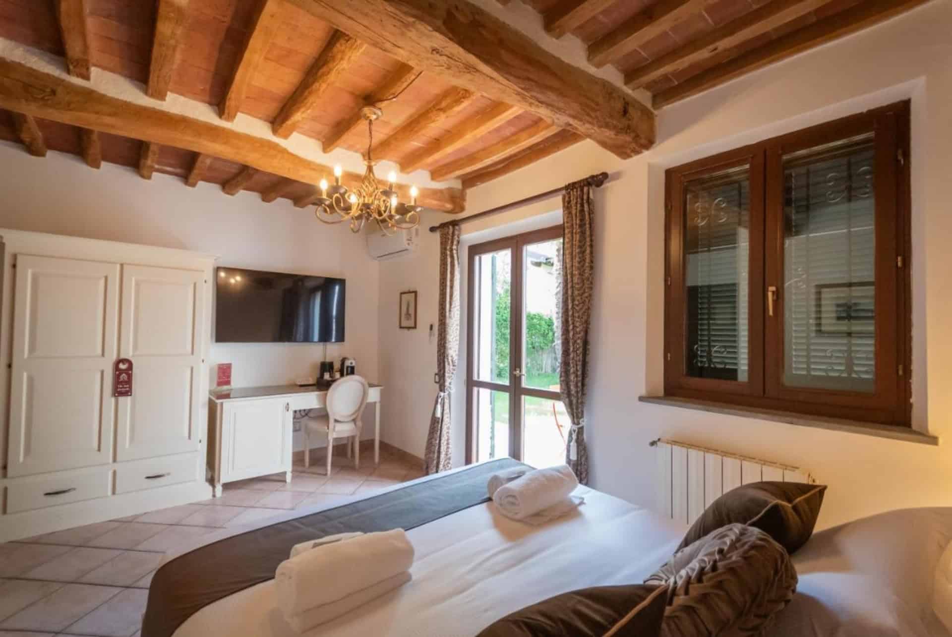 regina rooms pisa