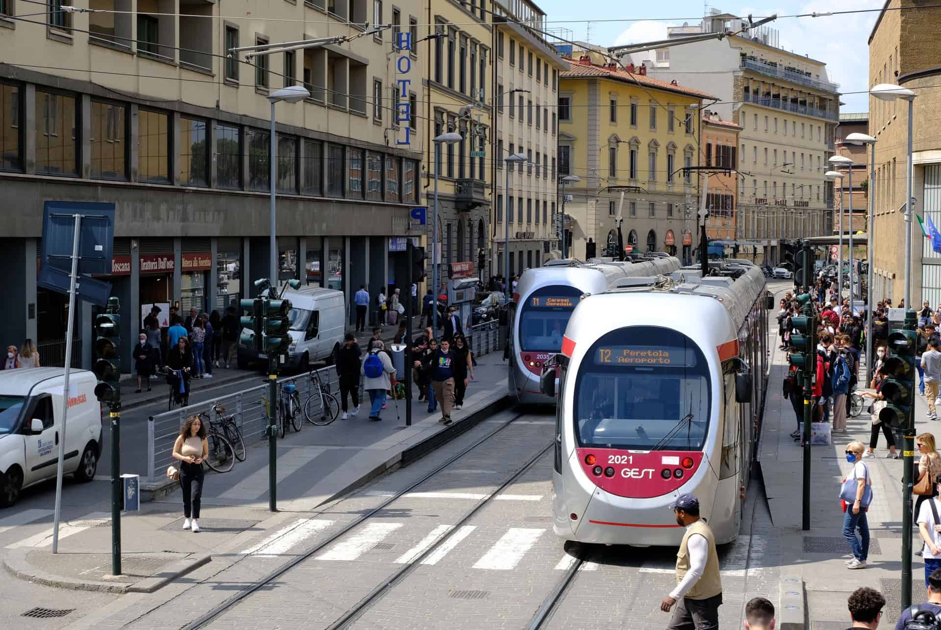 se deplacer en tram a florence
