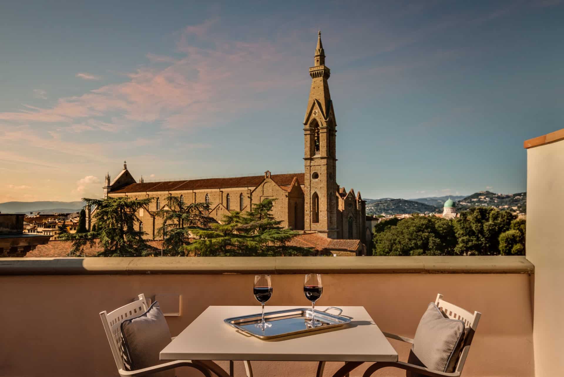 hotel gallery plaza lucchesi