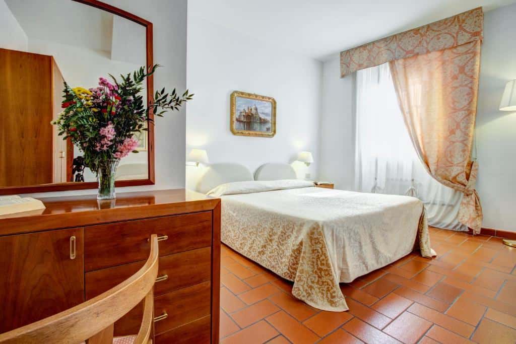 hotel san lino volterra