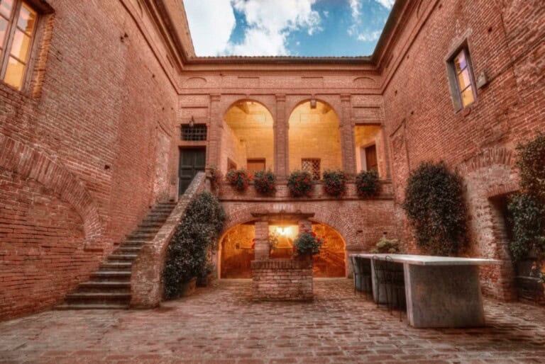 Dégustation de vin et déjeuner dans un château toscan 