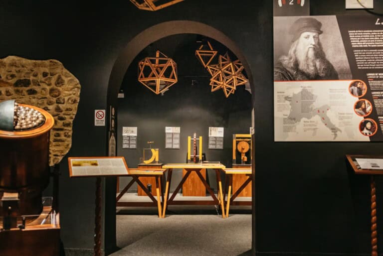 Entrée au musée interactif Leonardo