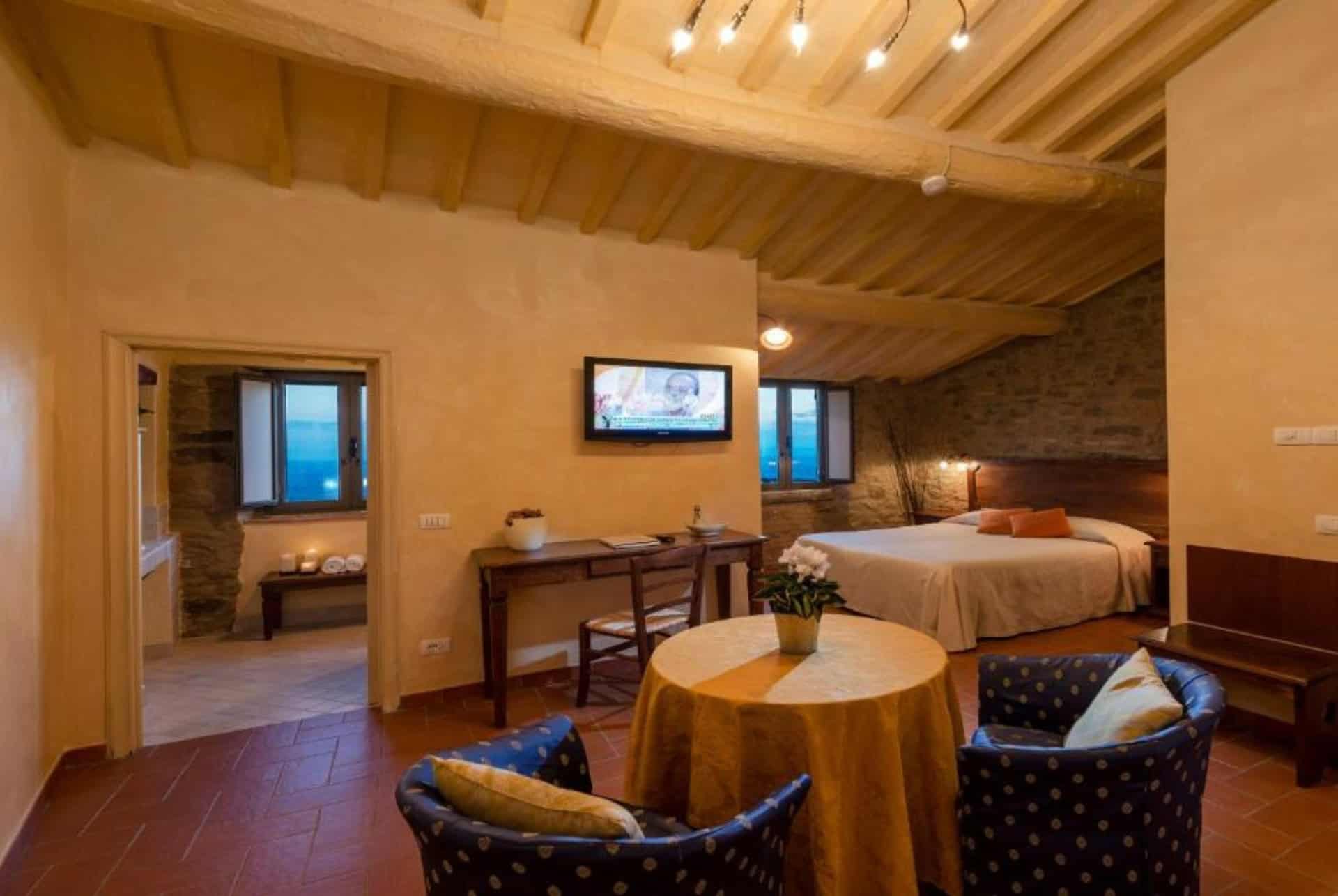 hotel italia cortone