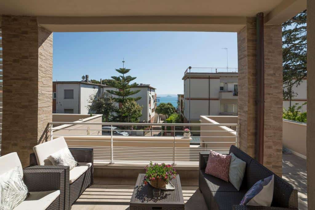 prima dell elba piombino